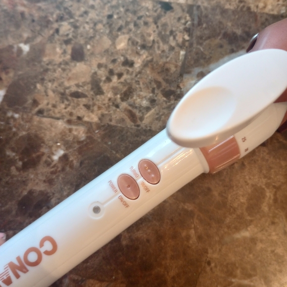 Conair Curling iron - Picture 2 of 3